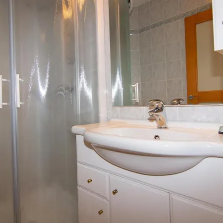 Apartma Sunny By Locap Group