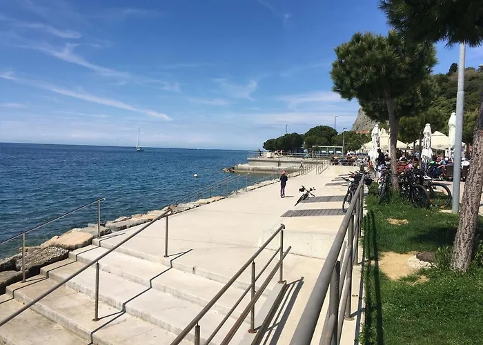 Sunny By Locap Group *